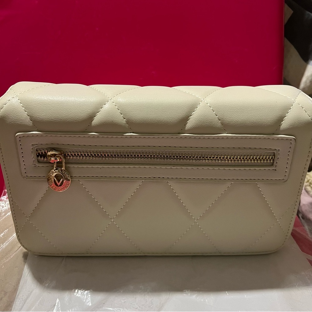 Valentino Orlandi White Quilted Vegan Leather Bag Gold  Hardware NWT MSRP $279 - Picture 2 of 9